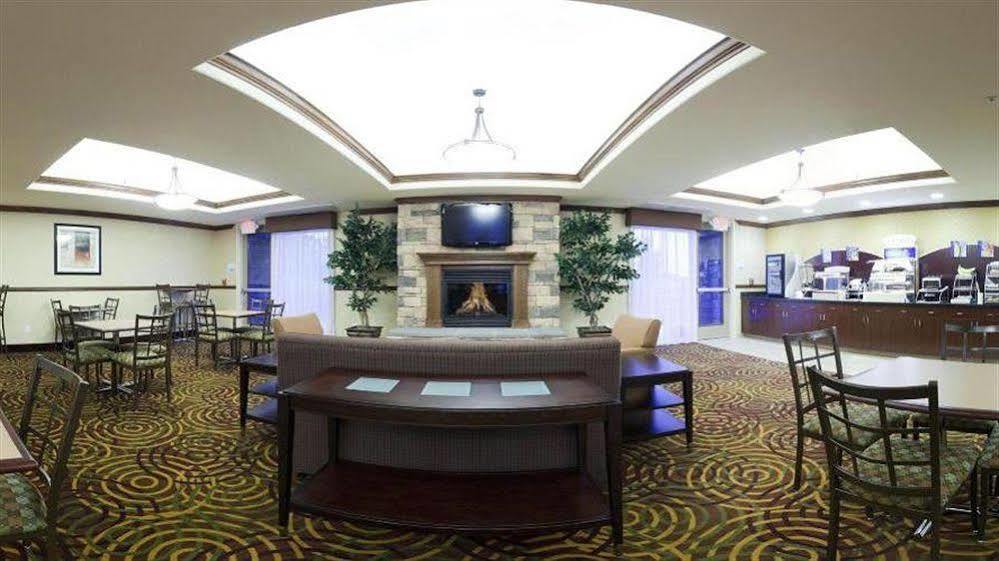 Holiday Inn Express Fresno Northwest - Herndon By Ihg Exteriér fotografie